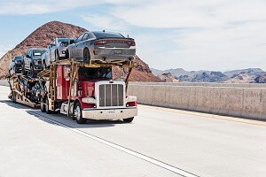 Truck shipping cars